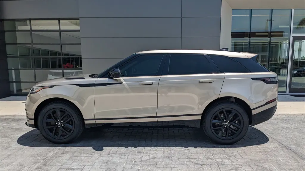 2026 Land Rover Range Rover Velar P250 Dynamic SE