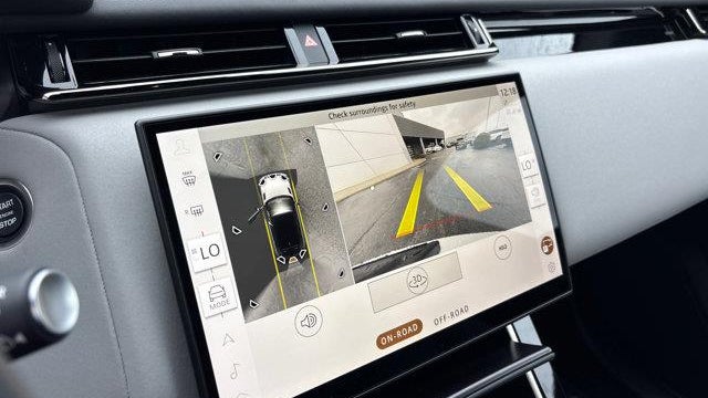 2026 Land Rover Range Rover Velar P250 Dynamic SE