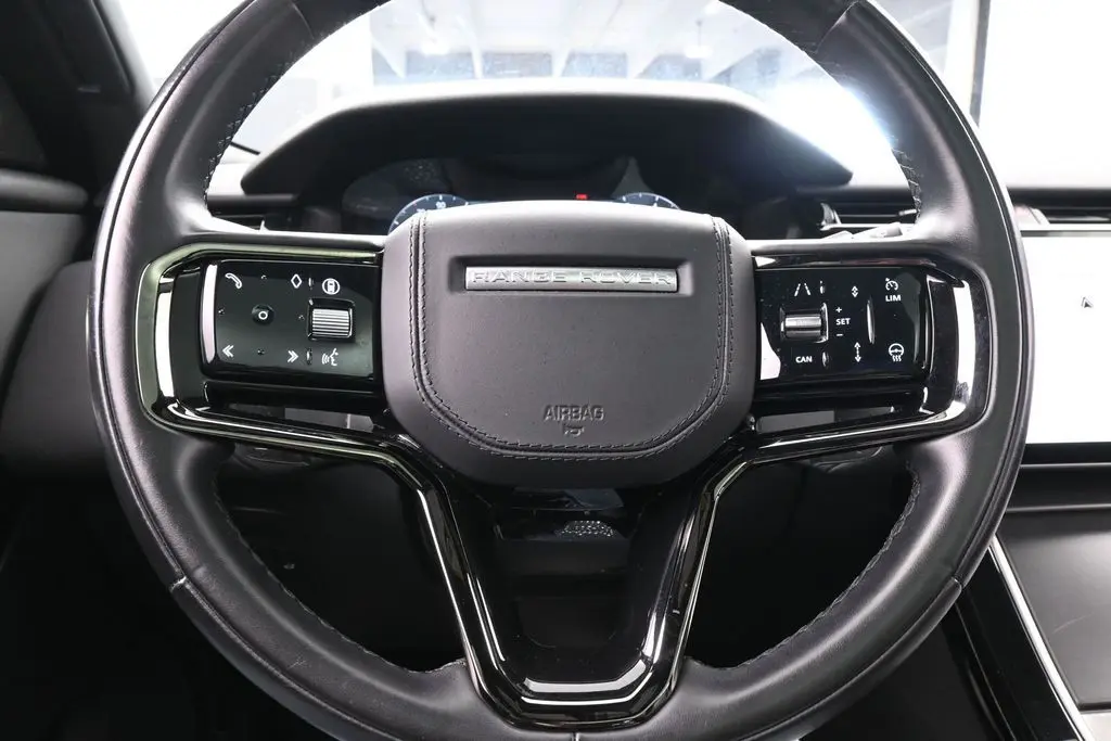2025 Land Rover Range Rover Velar - $35,351