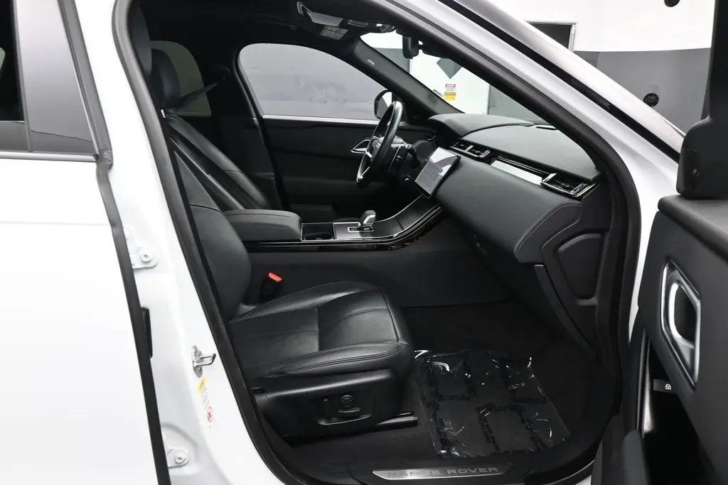 2025 Land Rover Range Rover Velar - $35,351