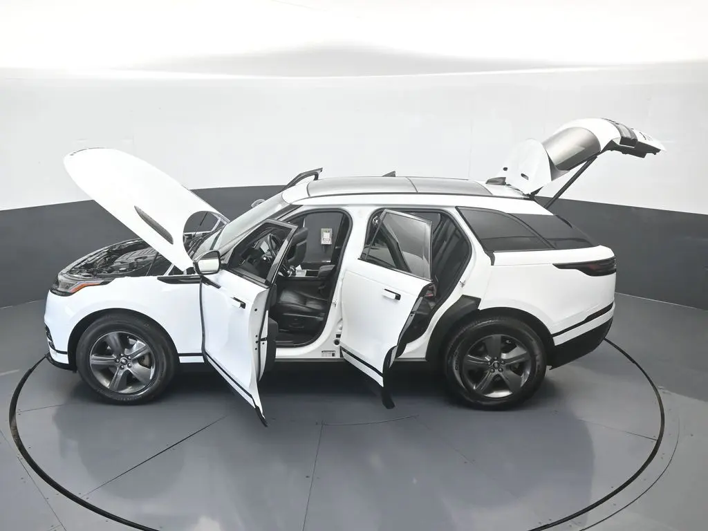 2025 Land Rover Range Rover Velar - $35,351