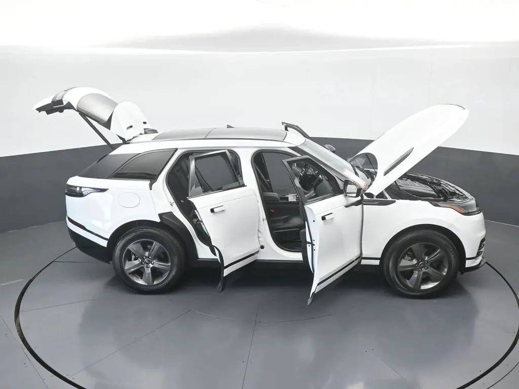 2025 Land Rover Range Rover Velar - $35,351