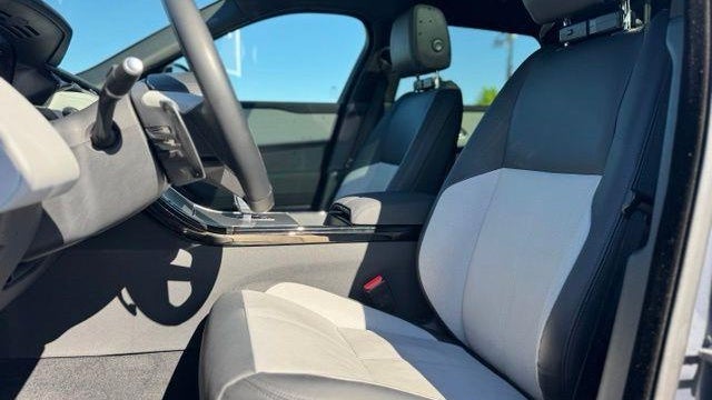2024 Land Rover Range Rover Velar P250 Dynamic SE