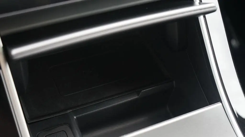 2025 Land Rover Range Rover Velar P250 Dynamic SE