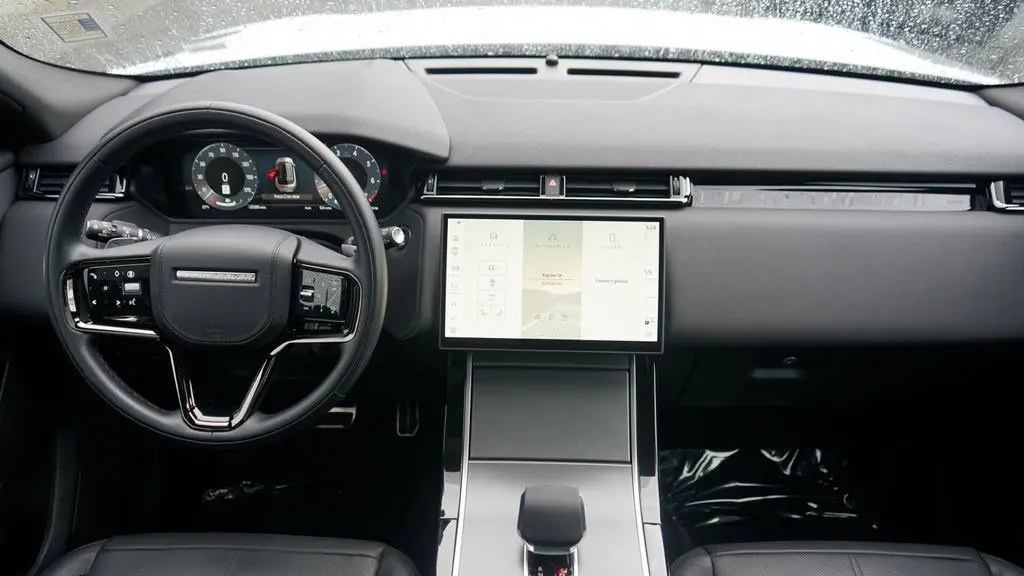 2025 Land Rover Range Rover Velar P250 Dynamic SE