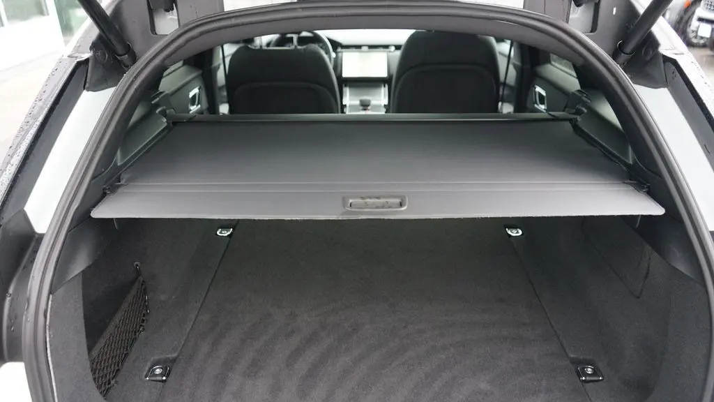 2025 Land Rover Range Rover Velar P250 Dynamic SE