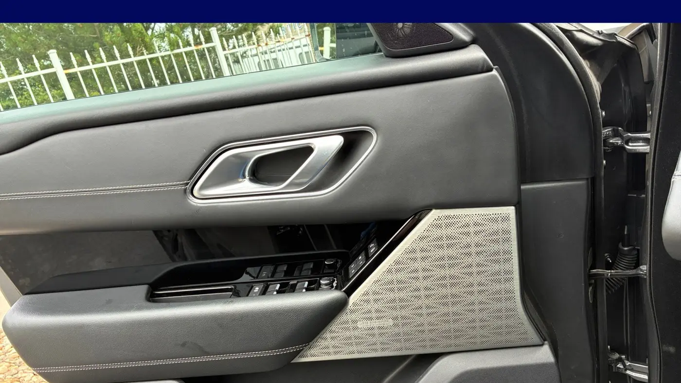 2019 Land Rover Range Rover Velar P250 R-Dynamic SE