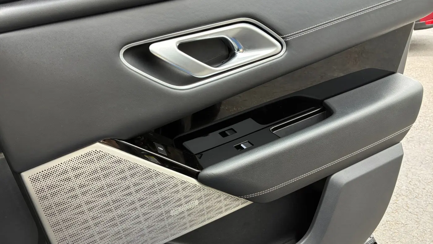 2019 Land Rover Range Rover Velar P250 R-Dynamic SE
