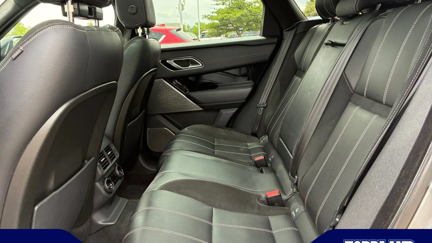 2019 Land Rover Range Rover Velar P250 R-Dynamic SE