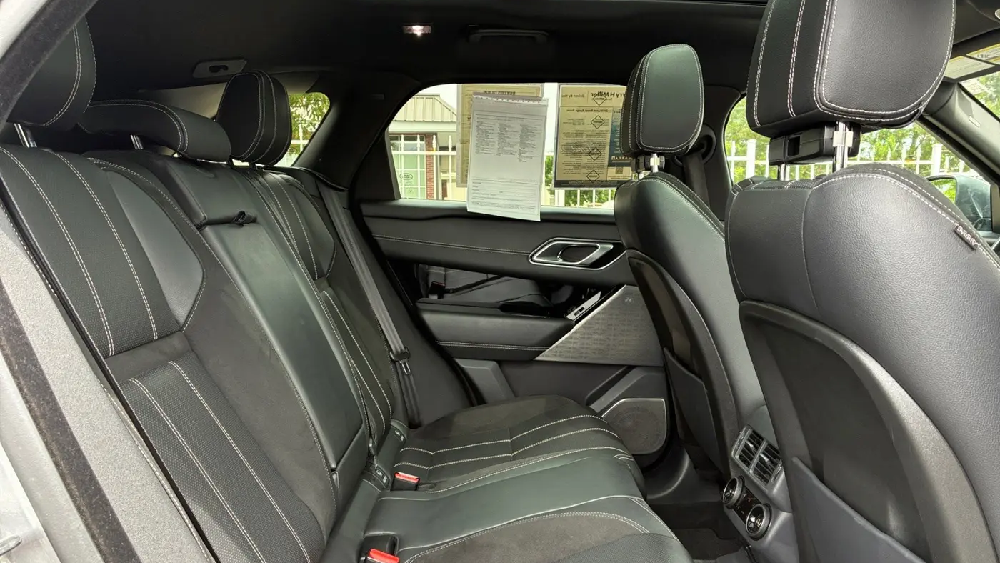 2019 Land Rover Range Rover Velar P250 R-Dynamic SE