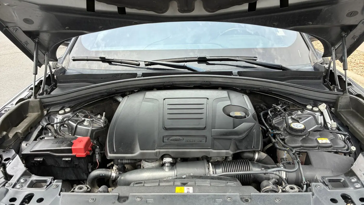 2019 Land Rover Range Rover Velar P250 R-Dynamic SE