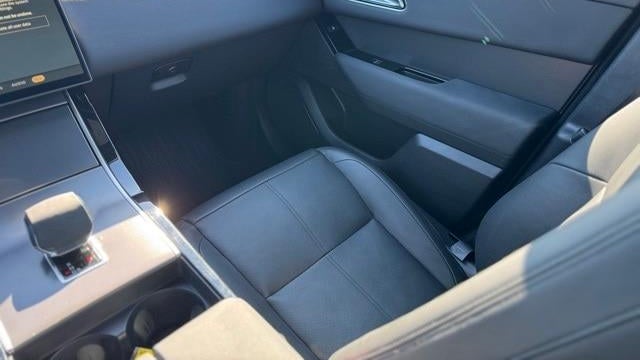 2024 Land Rover Range Rover Velar P250 Dynamic SE