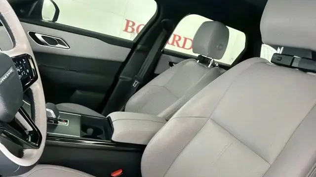 2024 Land Rover Range Rover Velar P250 Dynamic SE