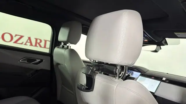 2024 Land Rover Range Rover Velar P250 Dynamic SE