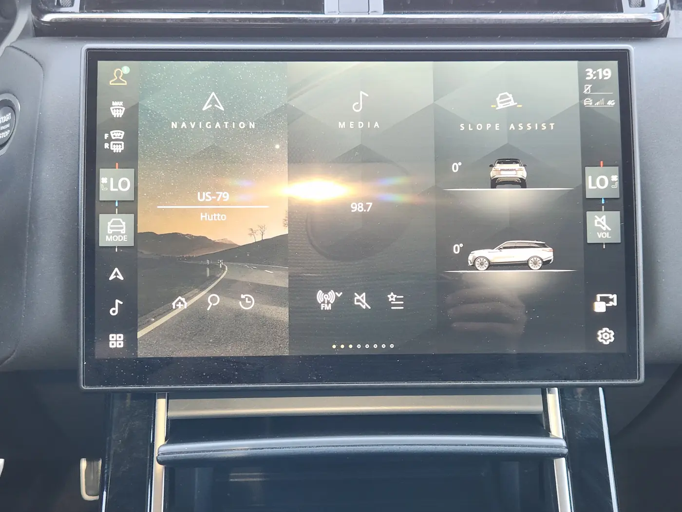 2025 Land Rover Range Rover Velar - $36,701