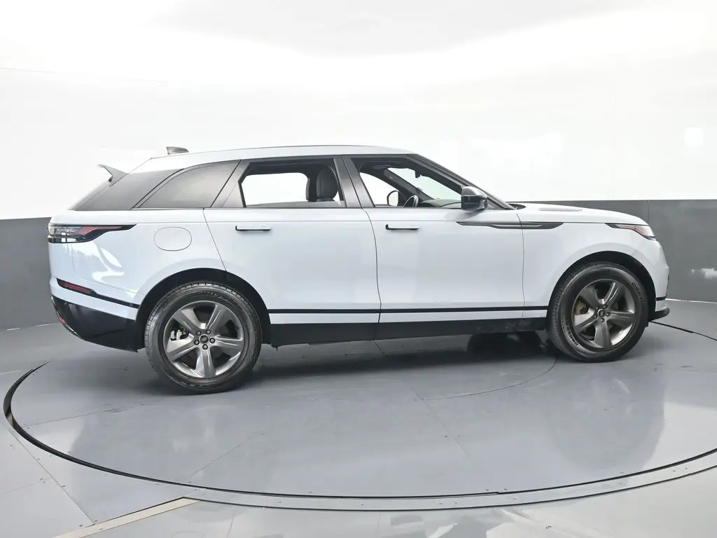 2025 Land Rover Range Rover Velar - $33,990