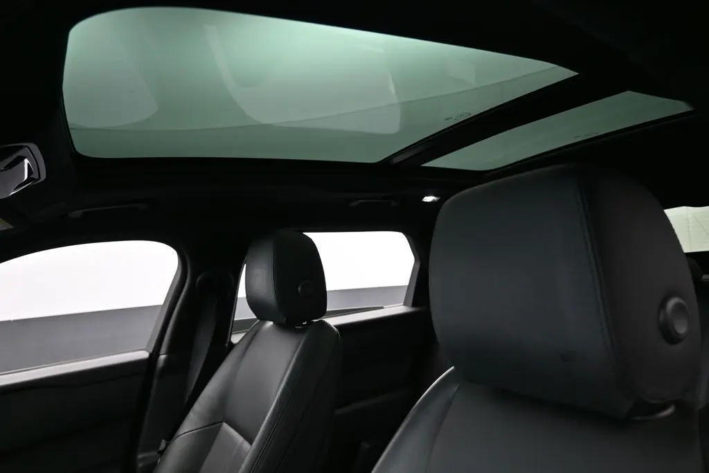2025 Land Rover Range Rover Velar - $33,990