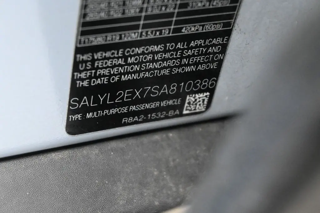2025 Land Rover Range Rover Velar - $33,990