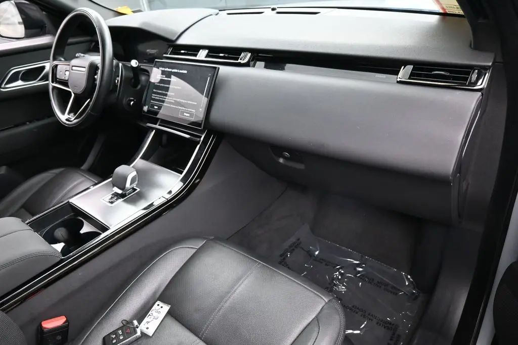 2025 Land Rover Range Rover Velar - $33,990