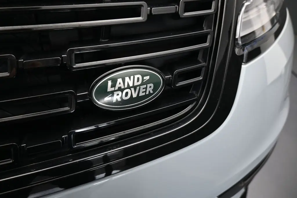 2025 Land Rover Range Rover Velar - $33,990