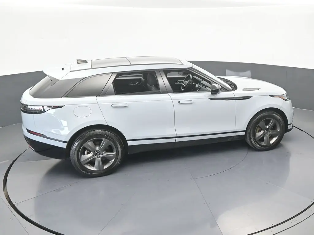 2025 Land Rover Range Rover Velar - $33,990