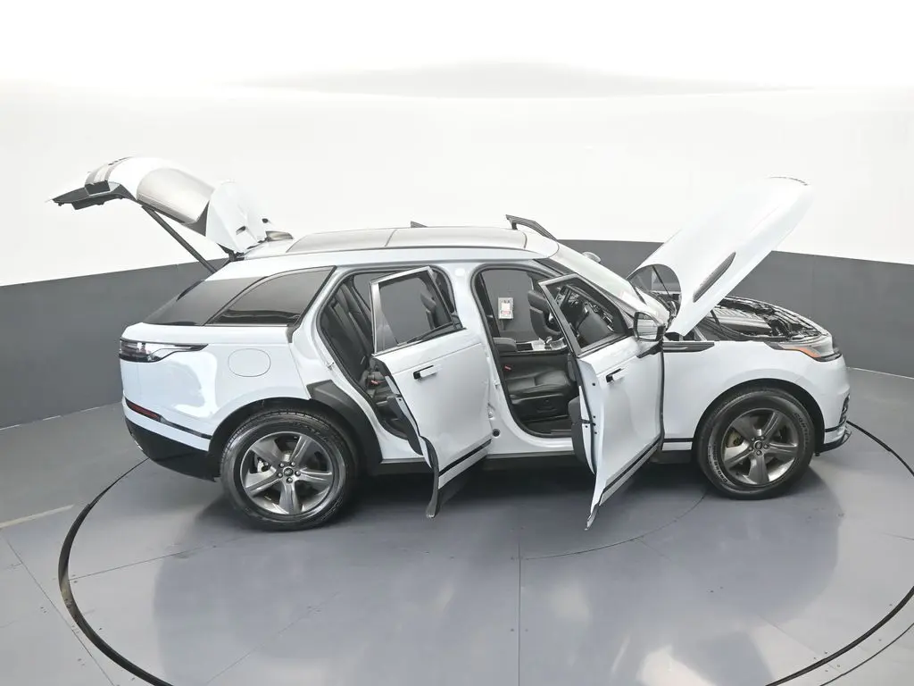 2025 Land Rover Range Rover Velar - $33,990