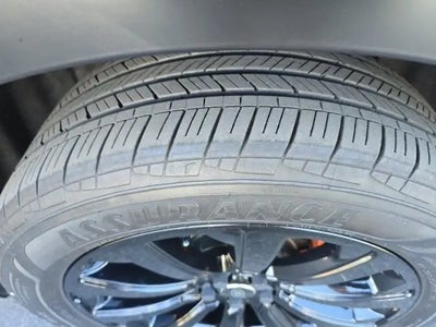 Photo of a 2019 Land Rover Range Rover Velar AWD P250 R-Dynamic SE 4DR SUV for sale