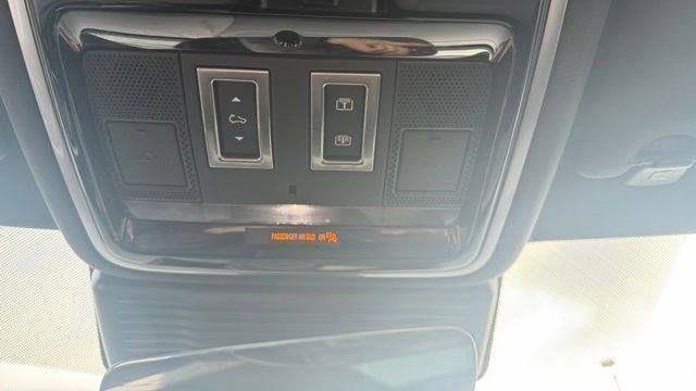2024 Land Rover Range Rover Velar P250 Dynamic SE