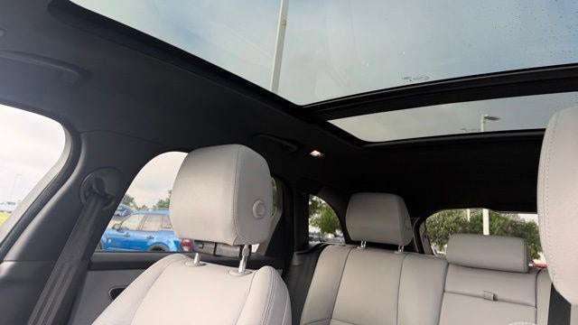 2024 Land Rover Range Rover Velar P250 Dynamic SE