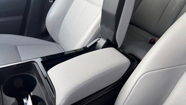 2024 Land Rover Range Rover Velar P250 Dynamic SE