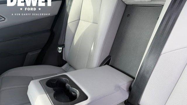 2024 Land Rover Range Rover Velar P250 Dynamic SE