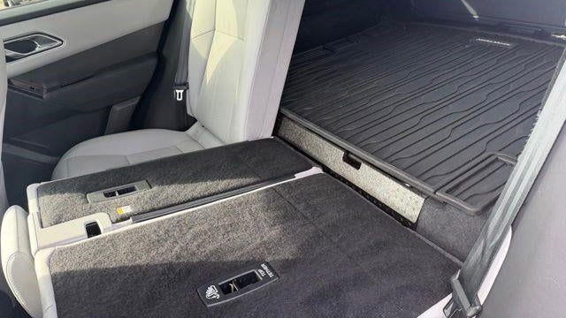 2024 Land Rover Range Rover Velar P250 Dynamic SE
