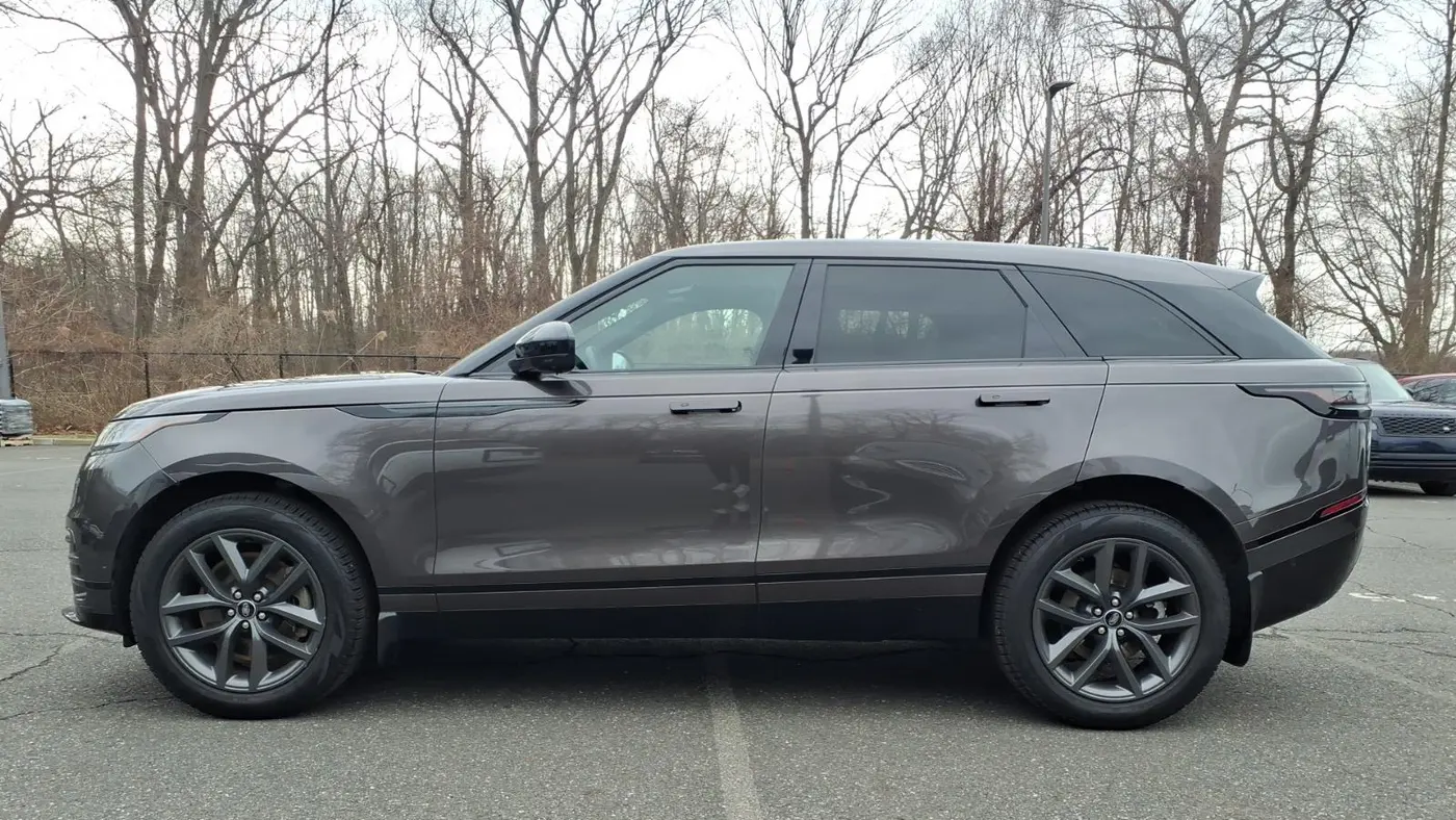 2026 Land Rover Range Rover Velar P250 Dynamic SE