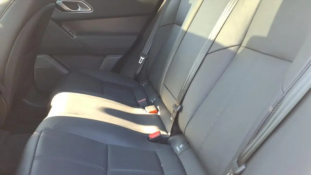 2026 Land Rover Range Rover Velar P250 Dynamic SE