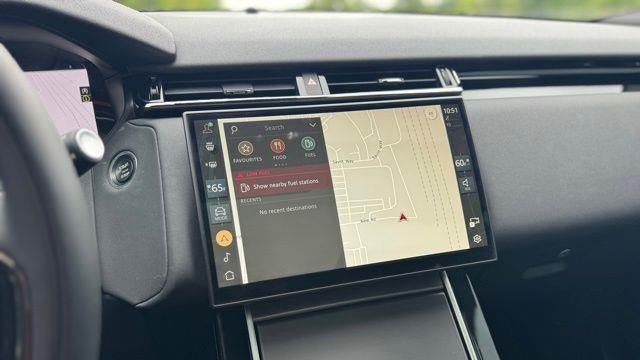 2024 Land Rover Range Rover Velar P250 Dynamic SE