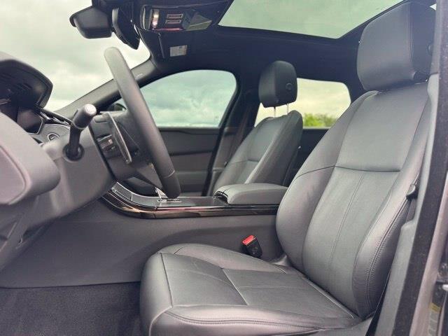 2024 Land Rover Range Rover Velar - $36,920