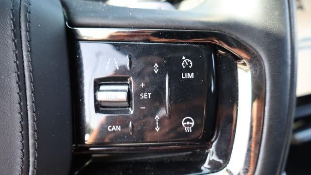 2025 Land Rover Range Rover Velar P250 Dynamic SE