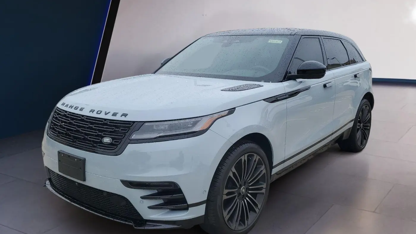 Preowned 2026 Land Rover Range Rover Velar P400 Dynamic SE for Sale