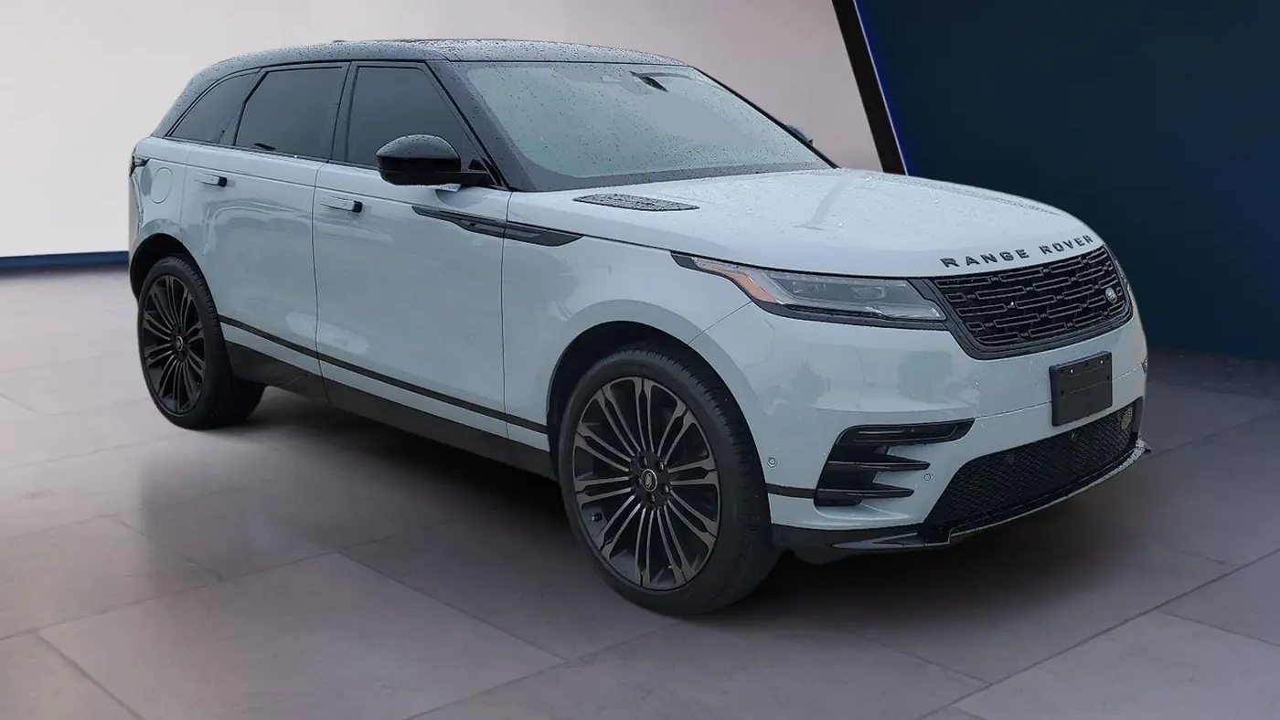 2026 Land Rover Range Rover Velar P400 Dynamic SE
