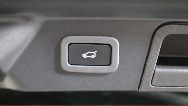 2019 Land Rover Range Rover Velar P340 R-Dynamic SE
