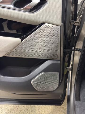 2018 Land Rover Range Rover Velar - $19,601