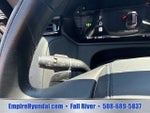 2024 Range Rover Velar Thumbnail 30