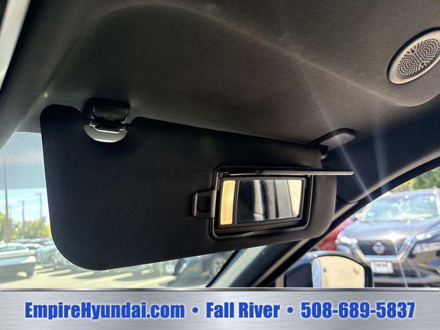 2024 Land Rover Range Rover Velar - $46,890