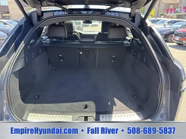 2024 Land Rover Range Rover Velar - $47,190