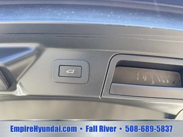 2024 Land Rover Range Rover Velar - $47,190