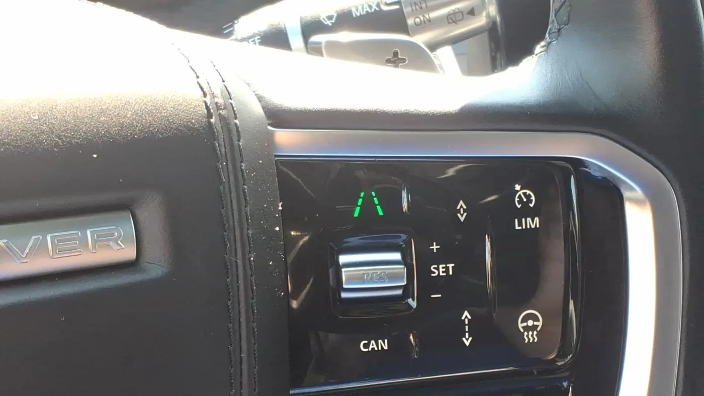 2023 Land Rover Range Rover Velar P340 R-Dynamic S