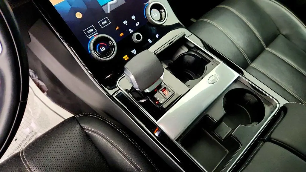 2023 Land Rover Range Rover Velar - $31,995