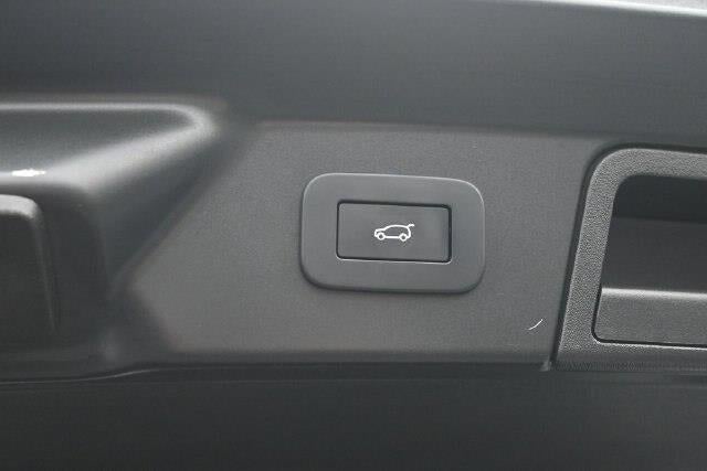 2023 Land Rover Range Rover Velar - $45,880
