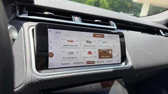 2023 Land Rover Range Rover Velar P340 R-Dynamic S