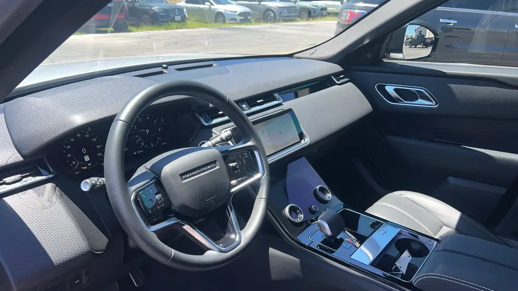 2023 Land Rover Range Rover Velar P340 R-Dynamic S